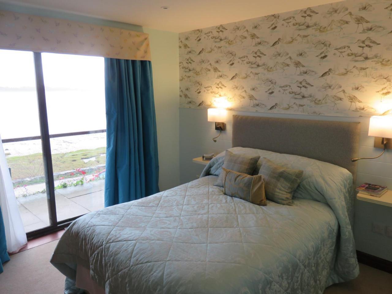 The Bay Horse Hotel And Restaurant Улверстон Экстерьер фото